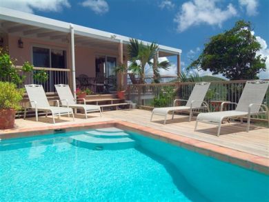 Coral Bay Luxury World Class Views